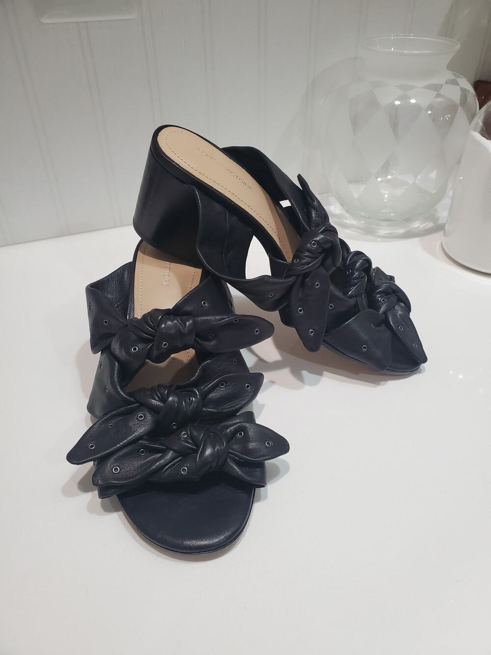 Pour La Victoire Amal Block Heel Sandals size 7